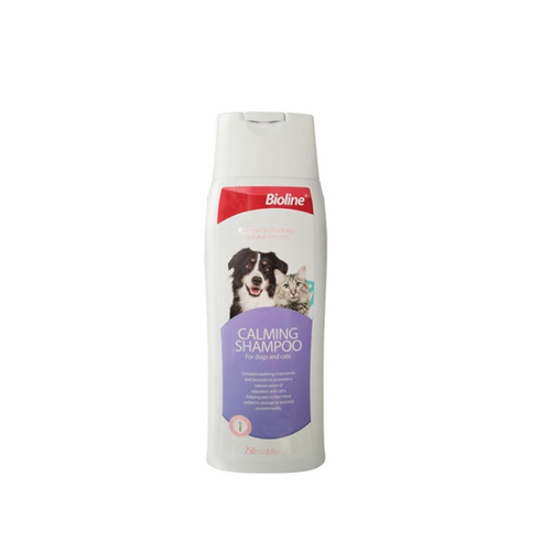 Shampoo calmante para perros y gatos Bioline lavanda y manzanilla 250 ML