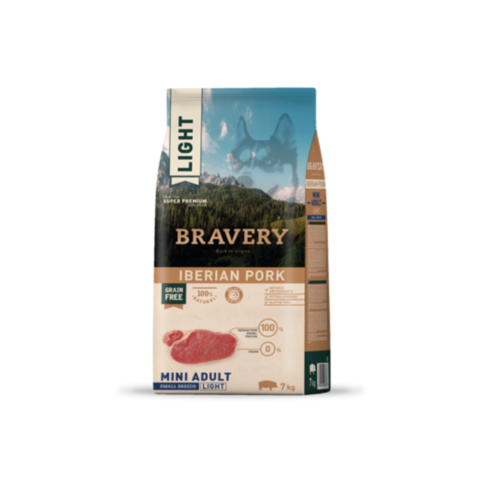 Alimento seco light hipoalergénico para perros adultos raza pequeña Bravery Cerdo Ibérico 7 KG